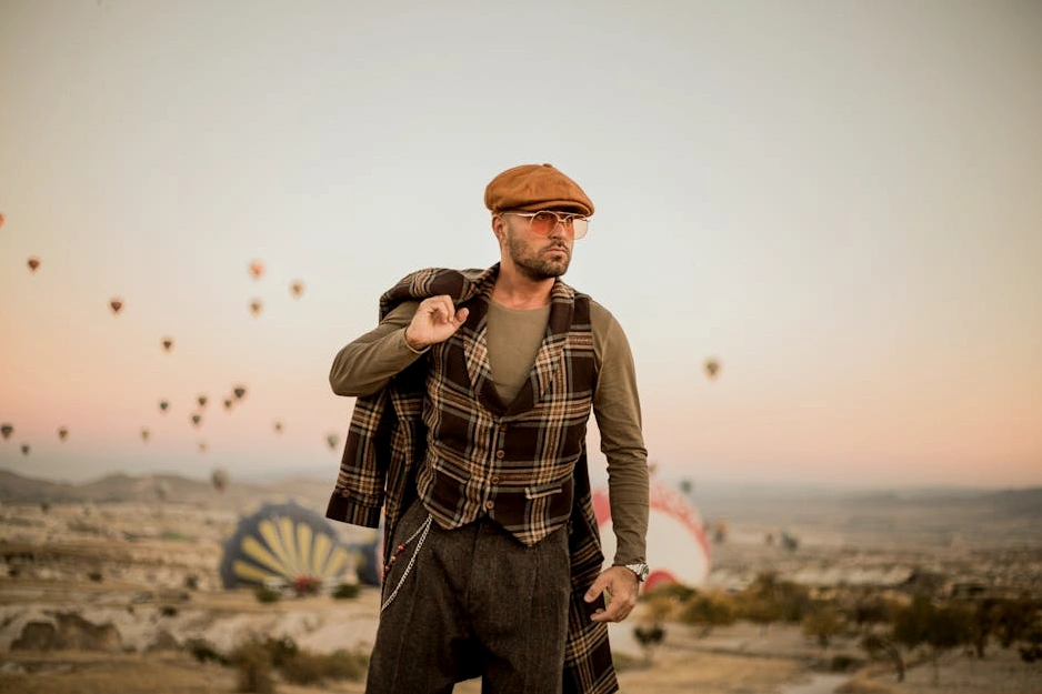 Catalogo di corsi online su un tablet.